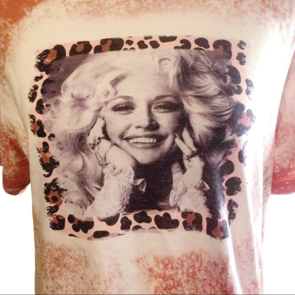 WHISKEY KISS Dolly Parton Handmade Graphic Tee - Picture 5 of 5